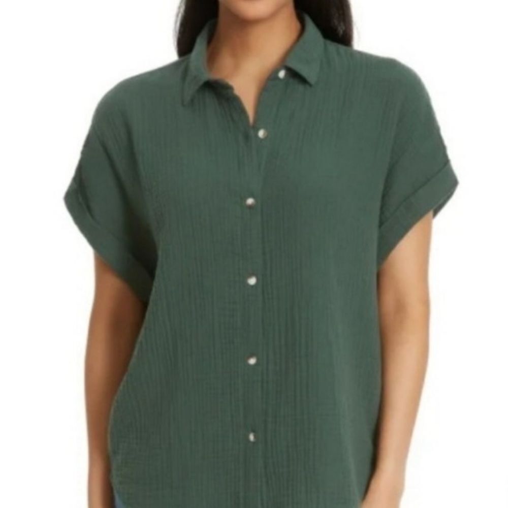 Jessica Simpson Forest Green Button Down Shirt